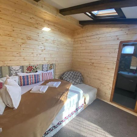 Casuta Din Povesti Hotel Arada Luaran gambar