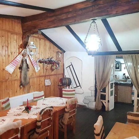 Casuta Din Povesti Hotel Arada Luaran gambar