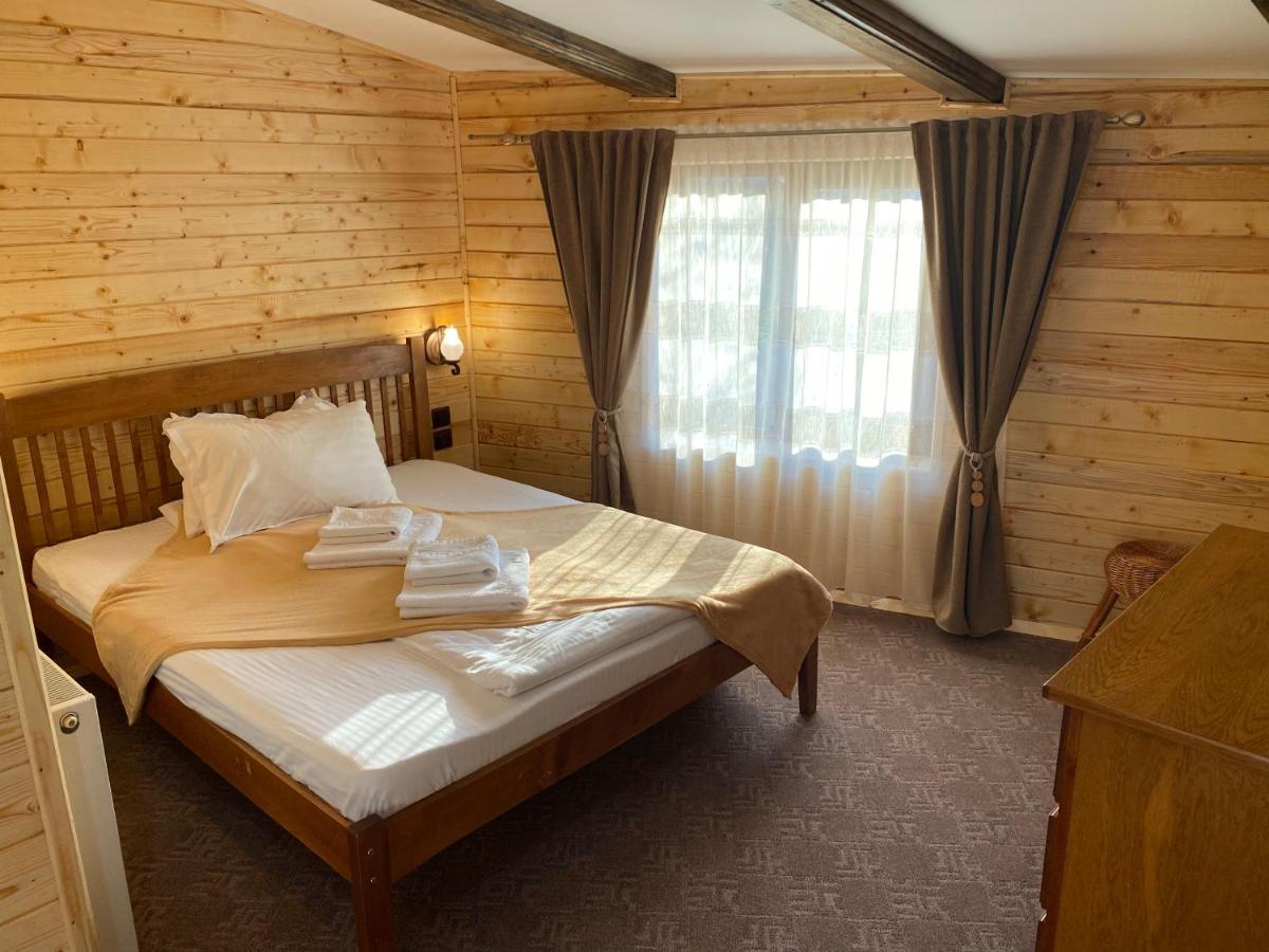 Casuta Din Povesti Hotel Arada Luaran gambar