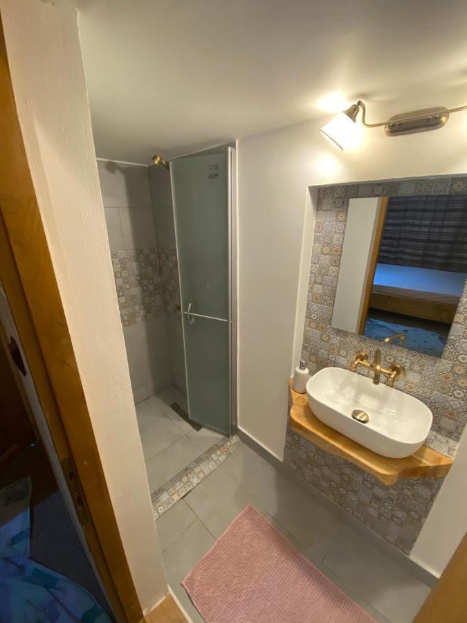 Casuta Din Povesti Hotel Arada Luaran gambar